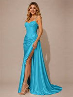 Silk-like Prom Dress with Appliques