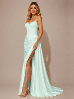 Silk-like Prom Dress with Appliques