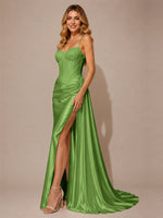 Silk-like Prom Dress with Appliques