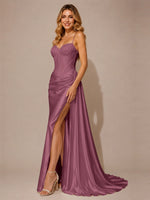 Silk-like Prom Dress with Appliques