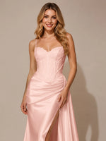 Silk-like Prom Dress with Appliques