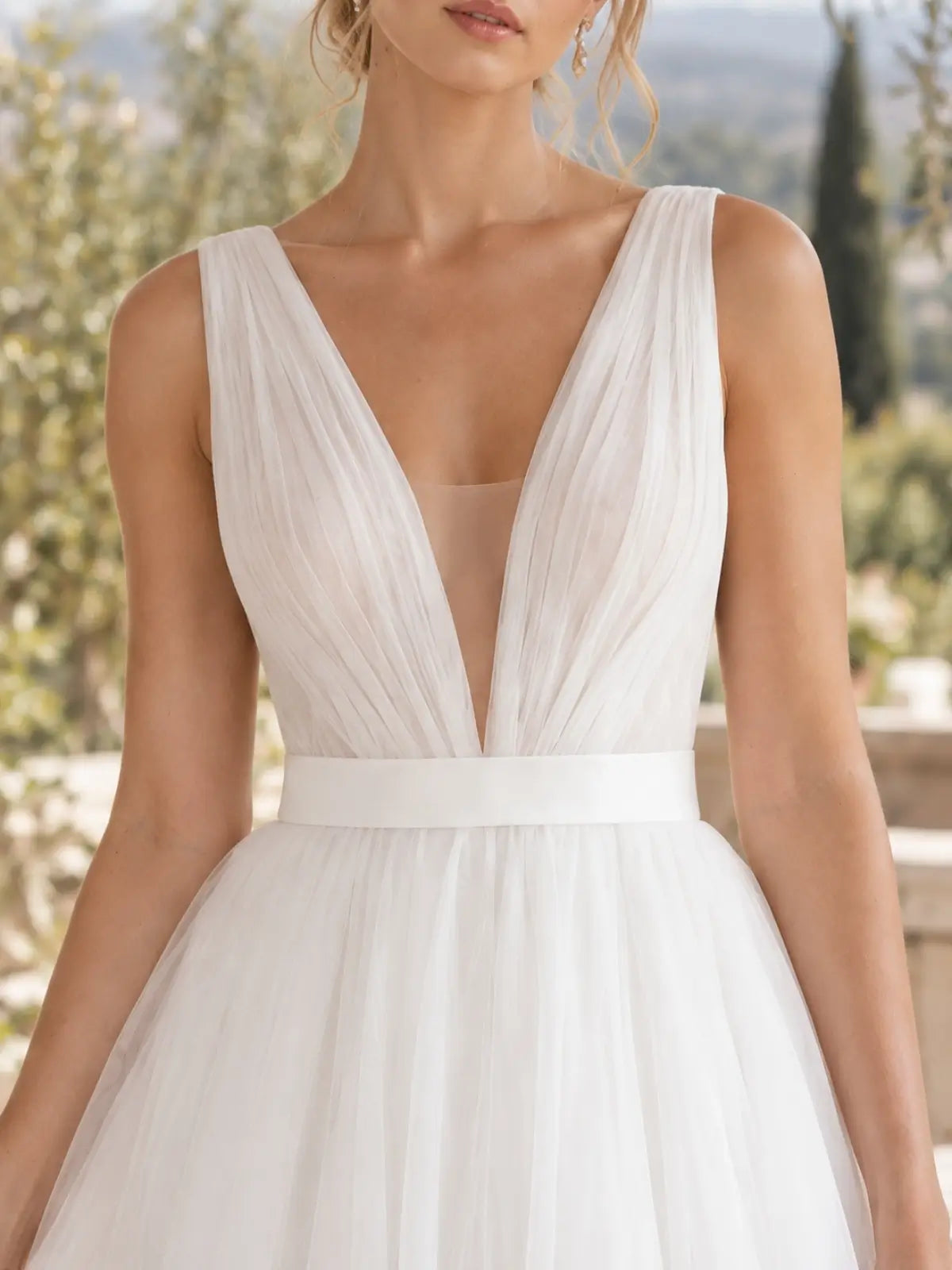 Tulle Wedding Dress with Elegant Court Train