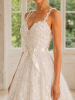 Tulle Ball Gown Wedding Dress