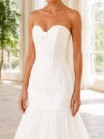Sweetheart Wedding Dress with Center-Knot Ruched Bodice