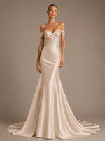 Mermaid Wedding Dress with Covered Buttons 