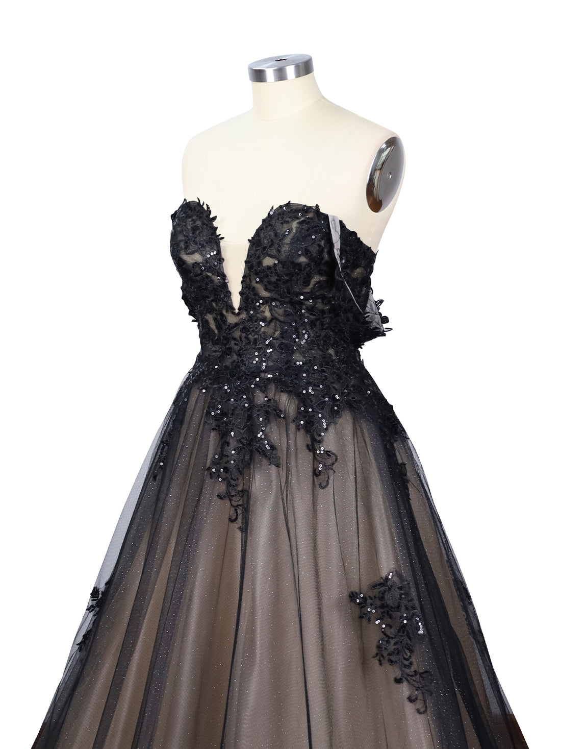 Applique Sequined Tulle Wedding Dress 