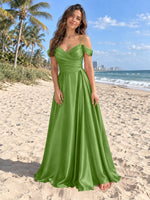 Silk-Like Pleated Prom Dress 